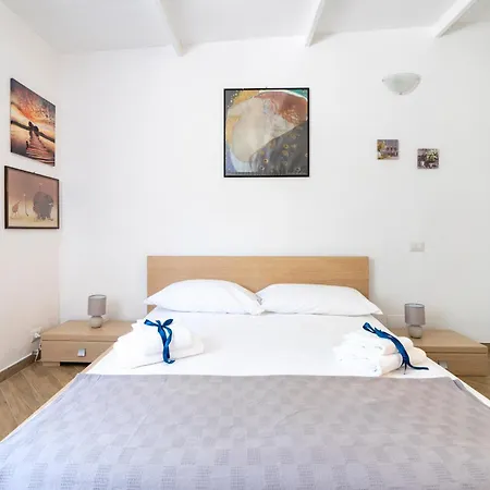 Βίλα Blanca - Intera Con Trullo E Piscina Putignano